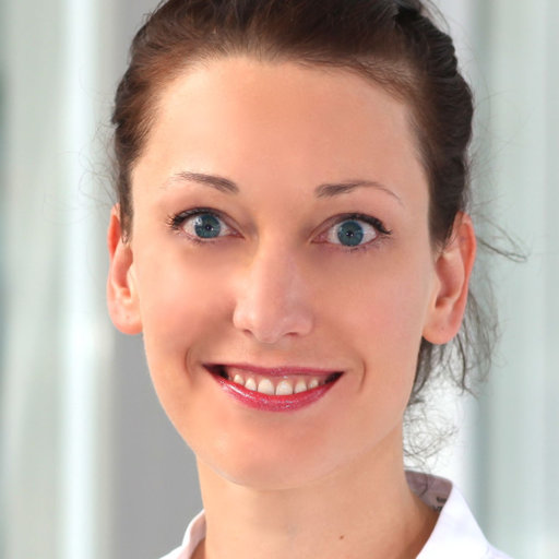 Dr. med. Katharina Dette-Oltmann, Fachärztin für plastische und ästhetische Chirurgie Dr. med. Katharina Dette-Oltmann, Fachärztin für plastische und ästhetische Chirurgie